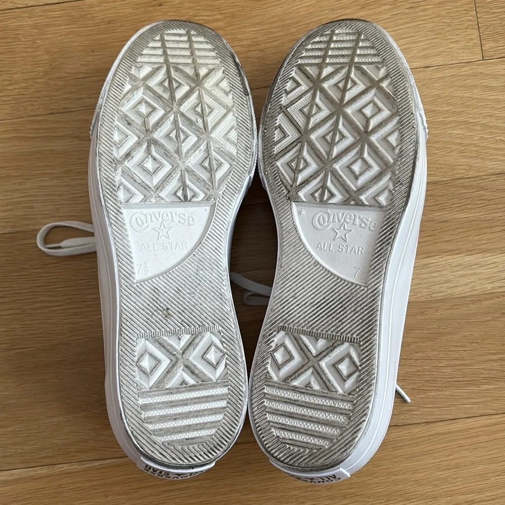 Converse Leather Platform Sneakers - Picture 7 of 9